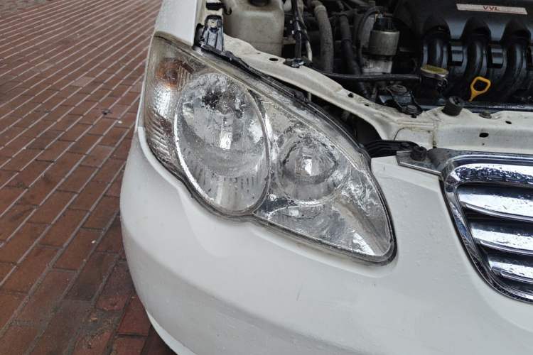 Used BYD F3 2013 Energy-Efficient Model 1.5L Manual Comfort Version Right Front Headlight