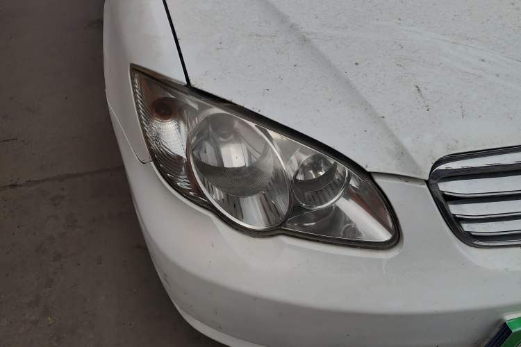 Used BYD F3 2013 Energy-Efficient Model 1.5L Manual Comfort Version Right Front Headlight
