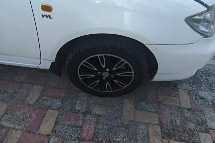 Used BYD F3 2013 Energy-Efficient Model 1.5L Manual Comfort Version Right Front Wheel Hub