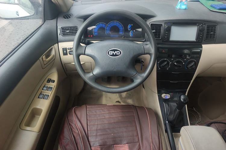 Used BYD F3 2013 1.5L Manual Comfort Model CNG Steering Wheel