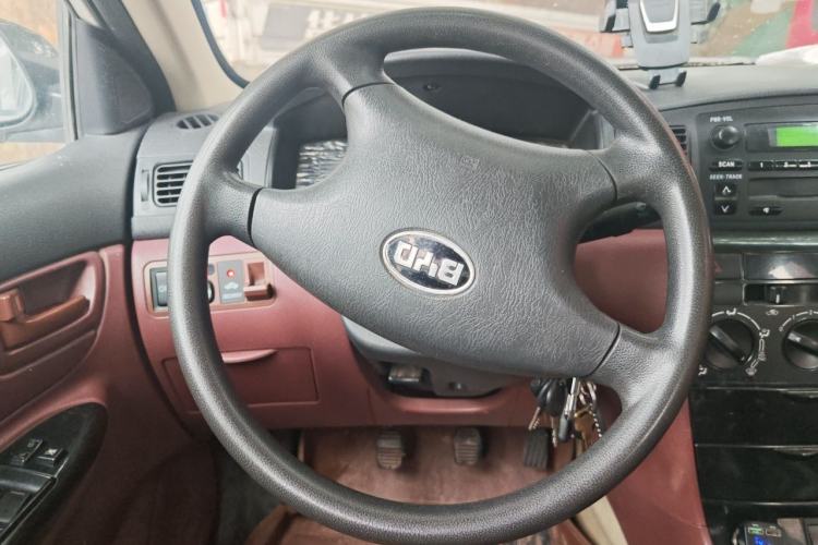 Used BYD F3 2013 Energy-Efficient Model 1.5L Manual Comfort Version Steering Wheel