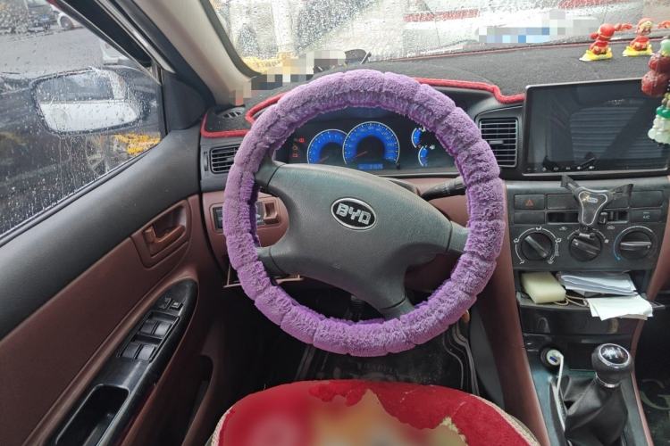 Used BYD F3 2013 Energy-Efficient Model 1.5L Manual Comfort Version Steering Wheel