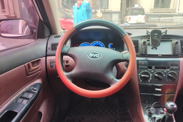 Used BYD F3 2013 Energy-Efficient Model 1.5L Manual Comfort Version Steering Wheel