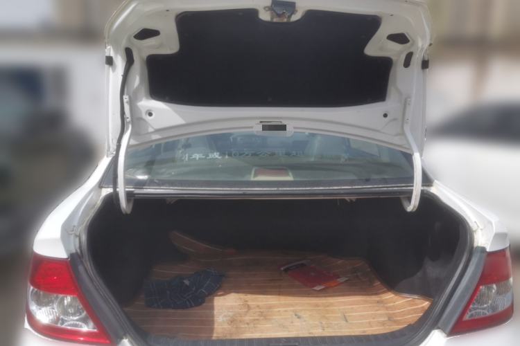 Used BYD F3 2013 Energy-Efficient Model 1.5L Manual Comfort Version Trunk