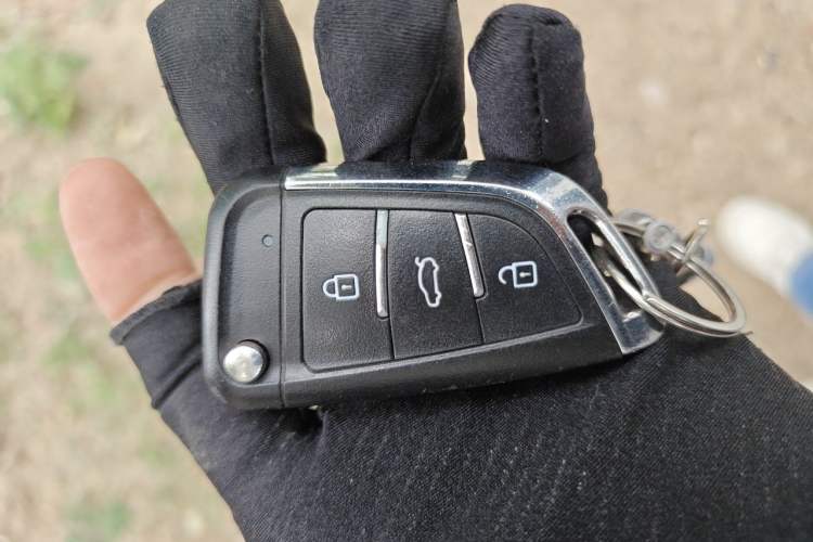 Used BYD F3 2013 Energy-Efficient Model 1.5L Manual Comfort Version Vehicle Key