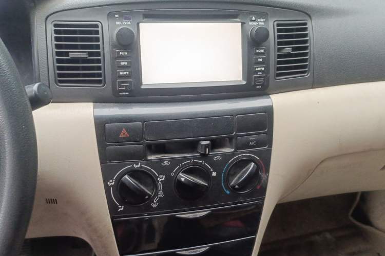 Used BYD F3 2014 1.5L Manual Comfort Model Audio And AC Panel