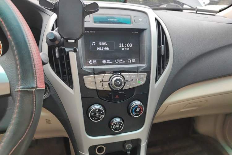 Used BYD F3 2014 1.5L Manual Luxury Model Audio And AC Panel