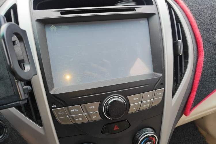 Used BYD F3 2014 1.5L Manual Luxury Model Audio And AC Panel