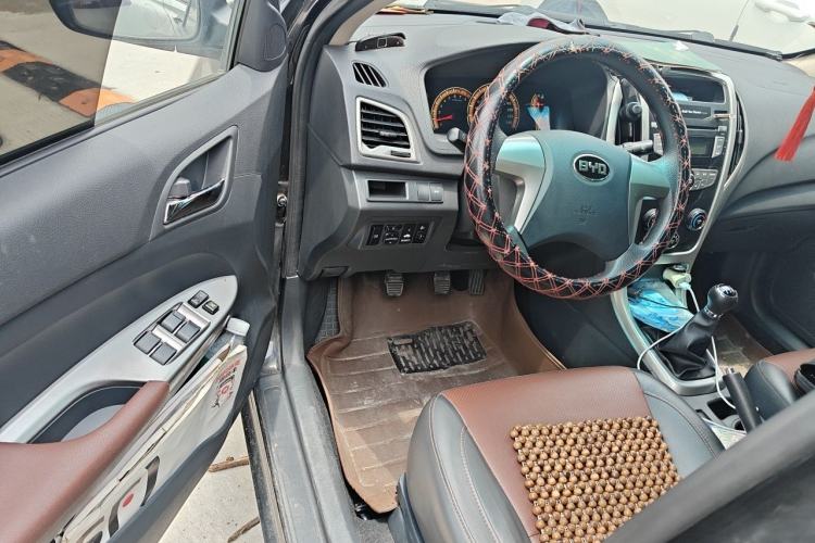 Used BYD F3 2014 1.5L Manual Luxury Model Driver Seat