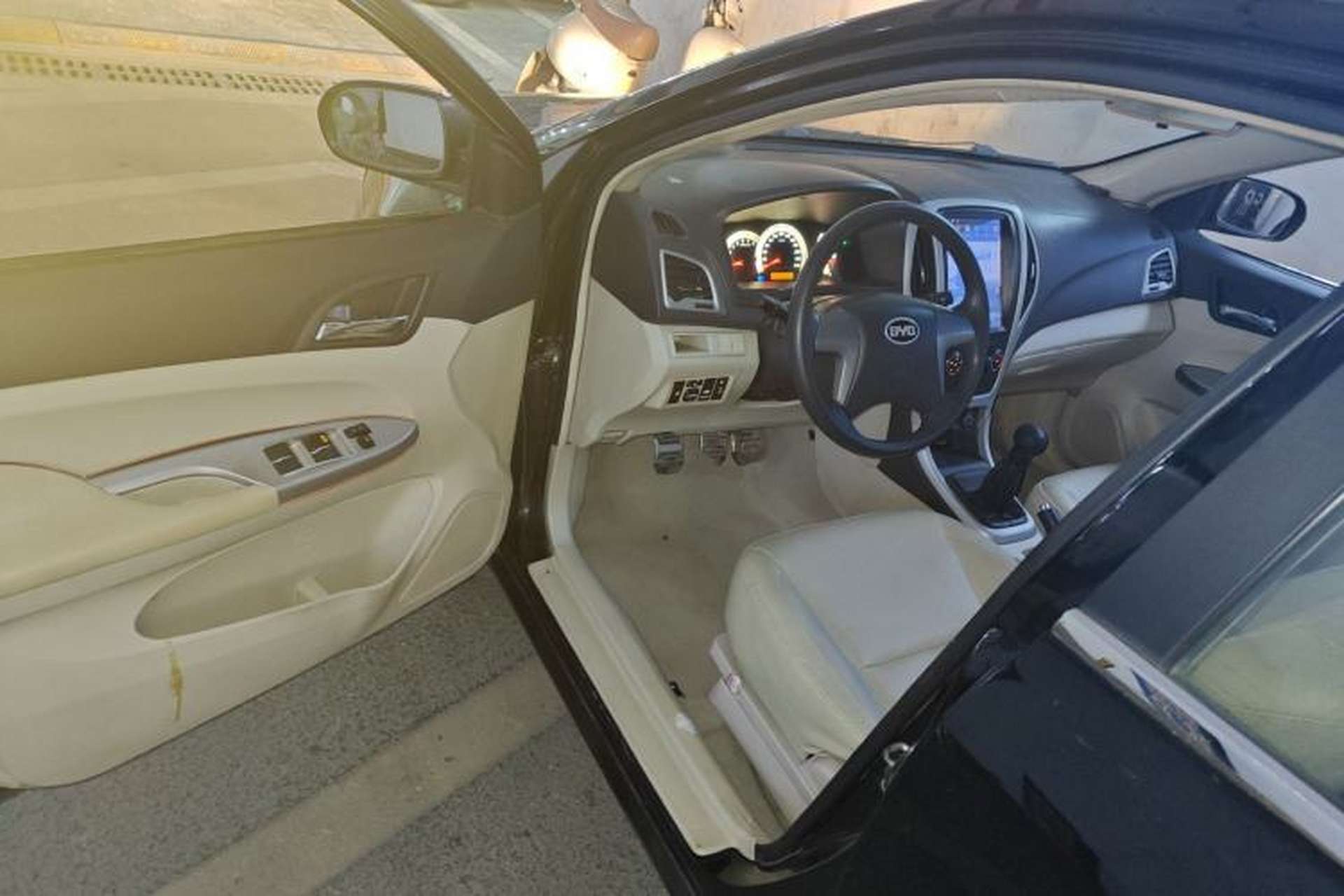 Used BYD F3 2014 1.5L Manual Luxury Model Driver Seat