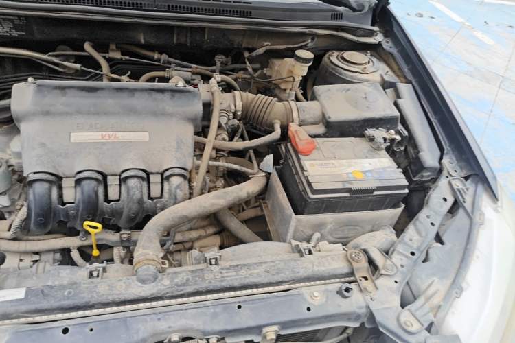 Used BYD F3 2014 1.5L Manual Luxury Model Engine Bay Left