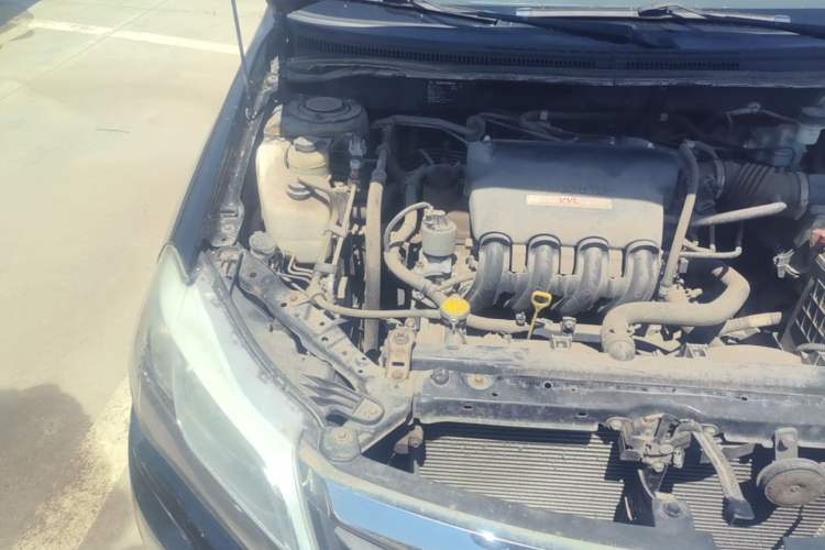 Used BYD F3 2014 1.5L Manual Luxury Model Engine Bay Right