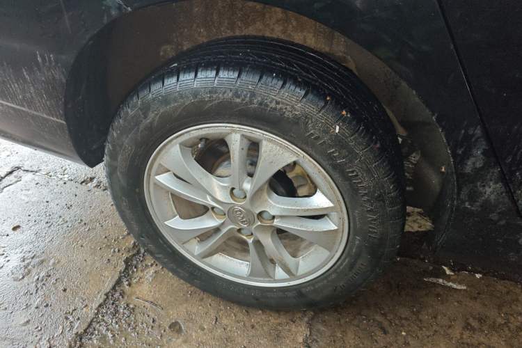 Used BYD F3 2014 1.5L Manual Luxury Model Exterior 5