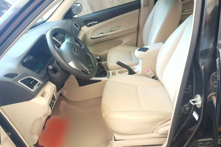Used BYD F3 2014 1.5L Manual Luxury Model Left Front Seat
