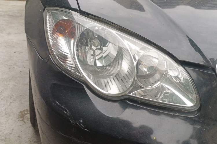 Used BYD F3 2014 1.5L Manual Comfort Model Right Front Headlight