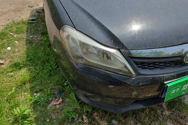 Used BYD F3 2014 1.5L Automatic Luxury Model Right Front Headlight