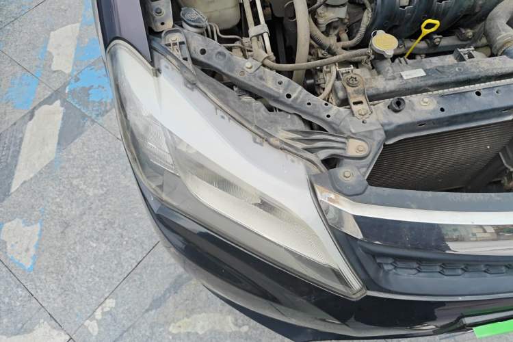 Used BYD F3 2014 1.5L Manual Luxury Model Right Front Headlight