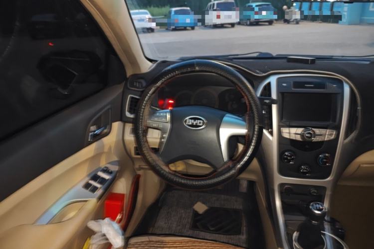 Used BYD F3 2014 1.5L Manual Luxury Model Steering Wheel
