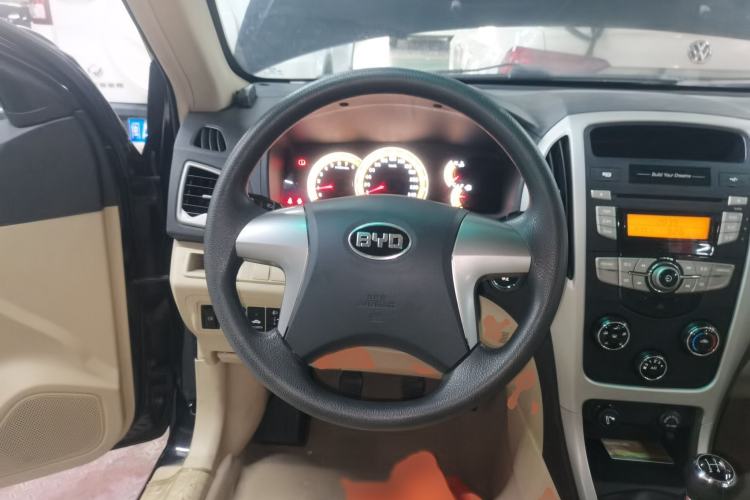 Used BYD F3 2014 1.5L Manual Luxury Model Steering Wheel