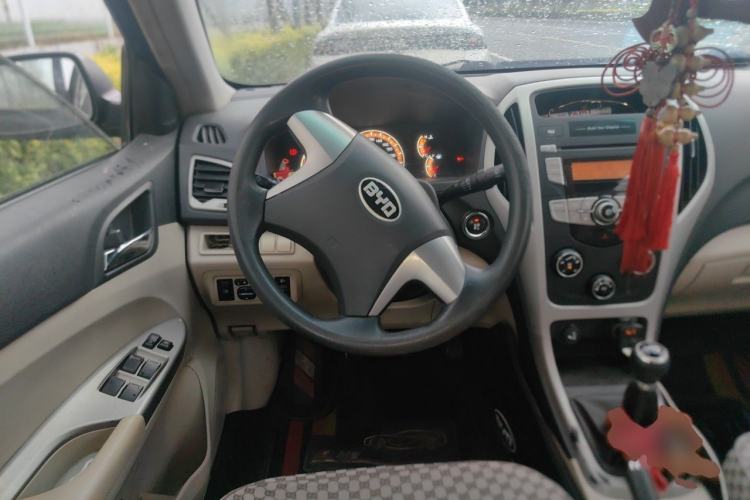 Used BYD F3 2014 1.5L Manual Comfort Model Steering Wheel