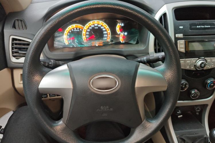 Used BYD F3 2014 1.5L Manual Luxury Model Steering Wheel