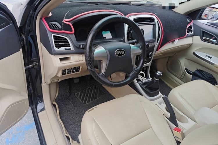 Used BYD F3 2014 1.5L Manual Luxury Model Steering Wheel