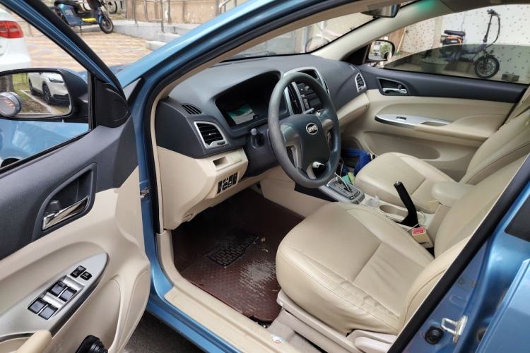 Used BYD F3 2014 1.5L Automatic Luxury Model Driver Seat