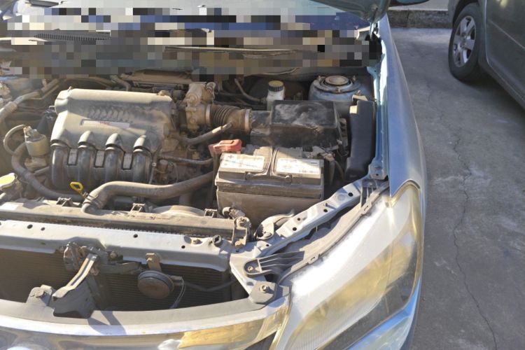 Used BYD F3 2014 1.5L Automatic Prestige Edition Engine Bay Left