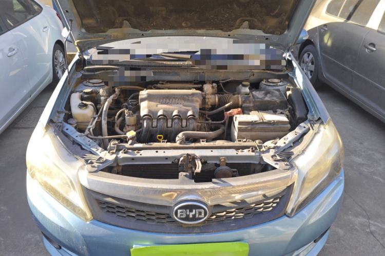 Used BYD F3 2014 1.5L Automatic Prestige Edition Engine Bay