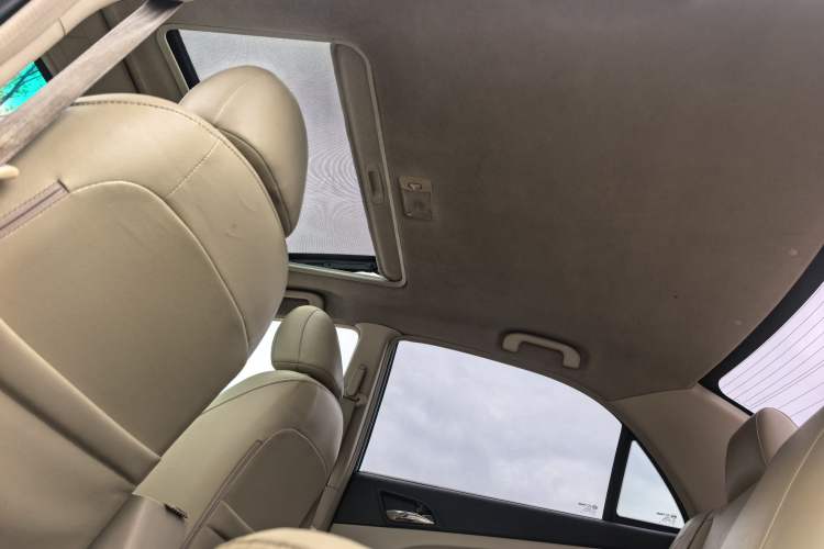 Used BYD F3 2014 1.5L Manual Luxury Model Headliner