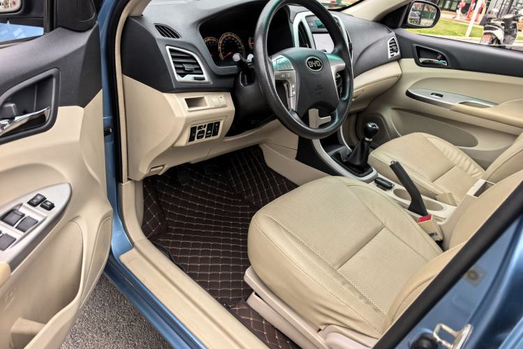 Used BYD F3 2014 1.5L Manual Luxury Model Left Front Seat