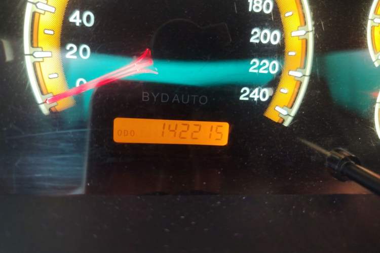 Used BYD F3 2014 1.5L Automatic Luxury Model Odometer Close Up