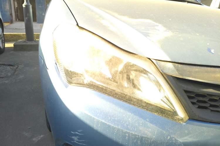 Used BYD F3 2014 1.5L Automatic Prestige Edition Right Front Headlight