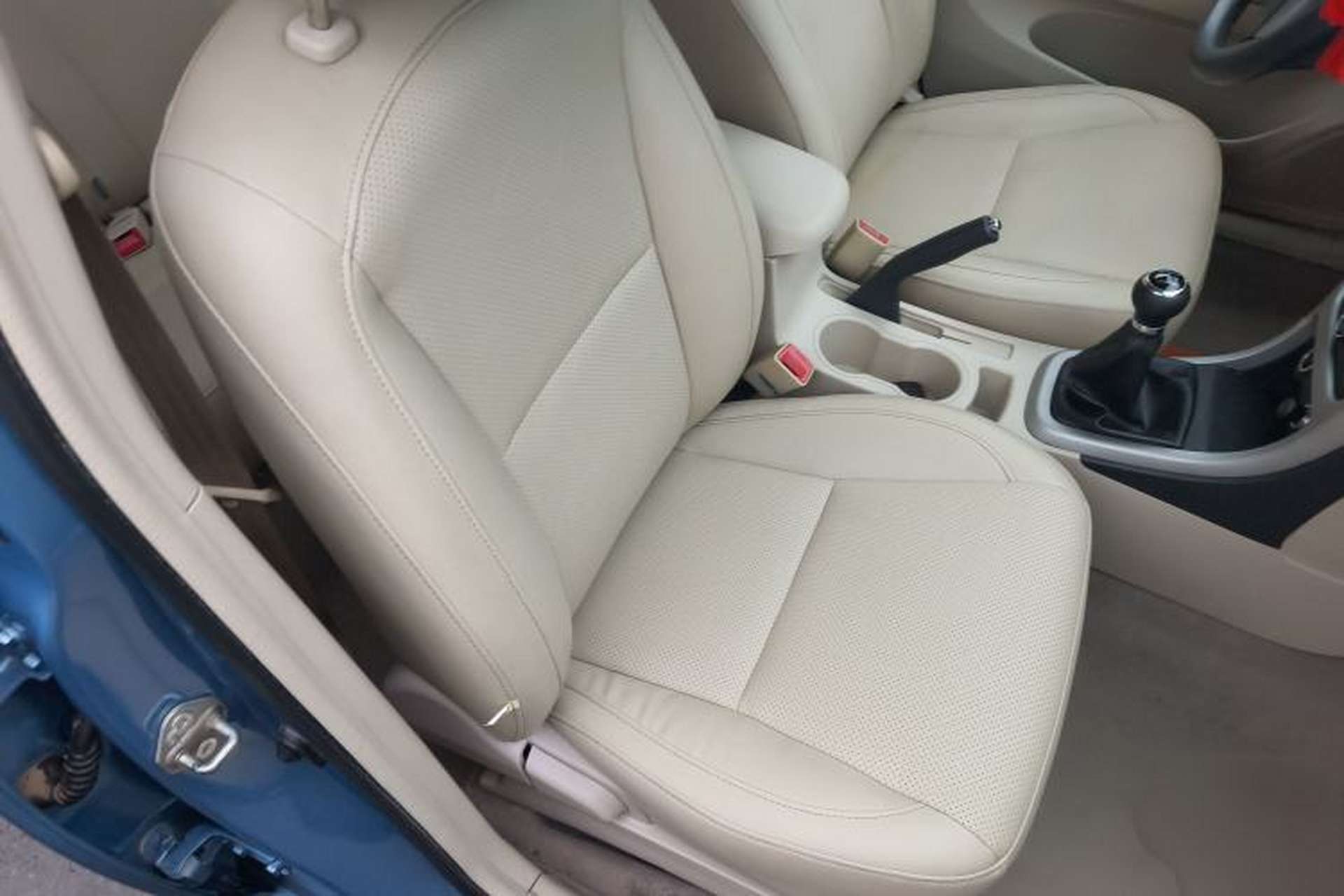 Used BYD F3 2014 1.5L Manual Luxury Model Right Front Seat