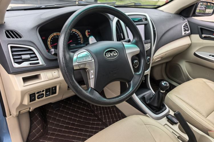 Used BYD F3 2014 1.5L Manual Luxury Model Steering Wheel