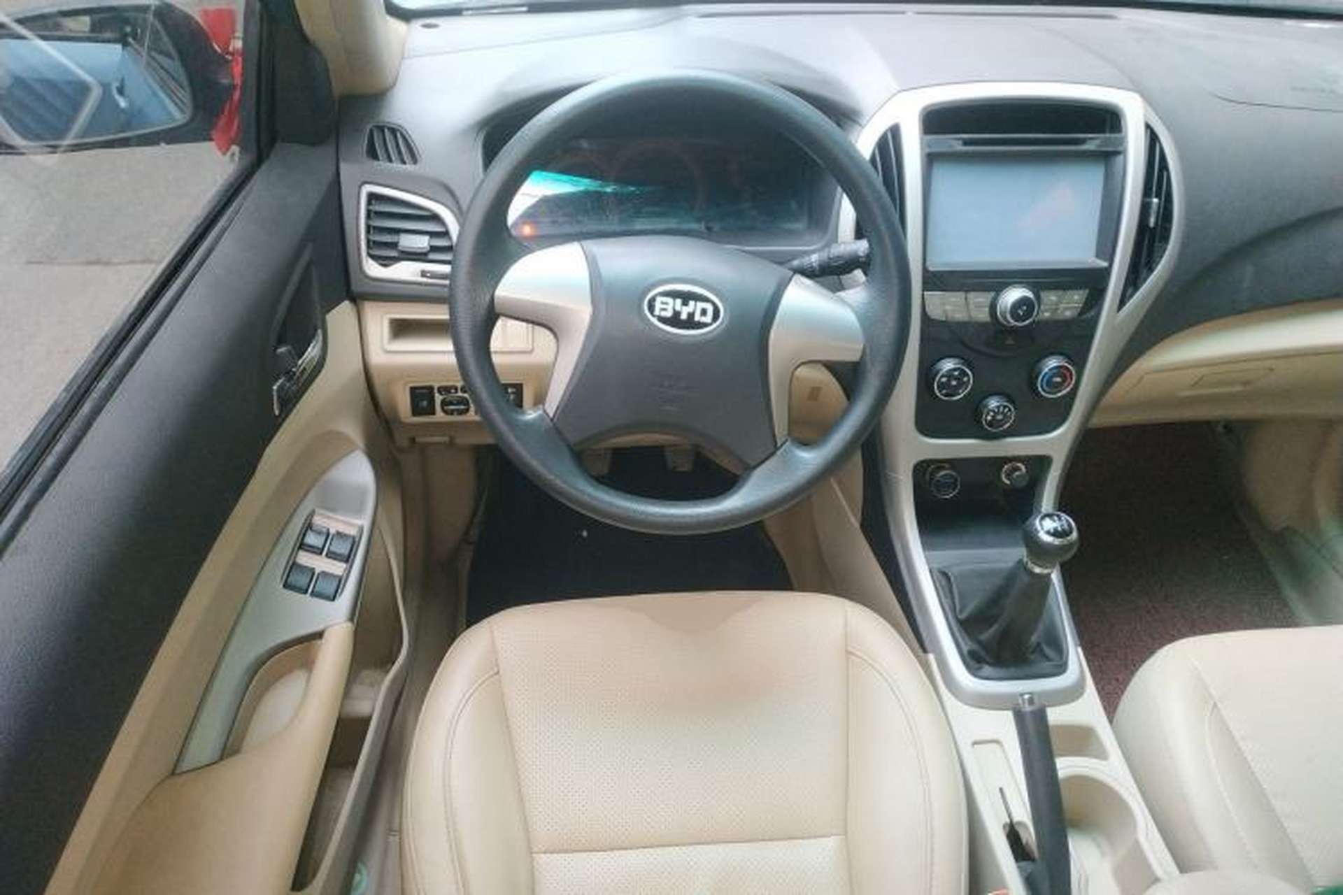Used BYD F3 2014 1.5L Manual Luxury Model Steering Wheel