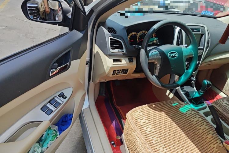 Used BYD F3 2014 1.5L Manual Luxury Model Driver Seat