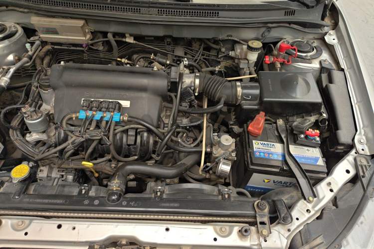 Used BYD F3 2014 1.5L Manual Luxury Model Engine Bay Left