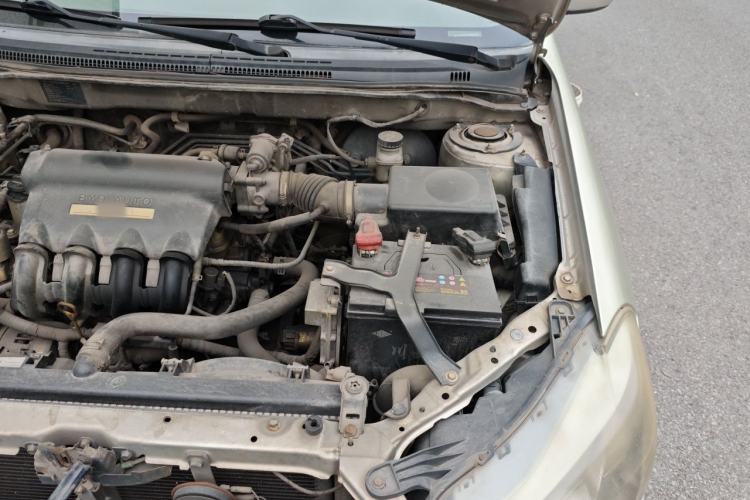 Used BYD F3 2014 1.5L Automatic Luxury Model Engine Bay Left