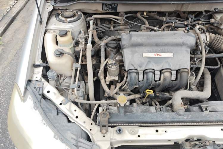Used BYD F3 2014 1.5L Manual Luxury Model Engine Bay Right