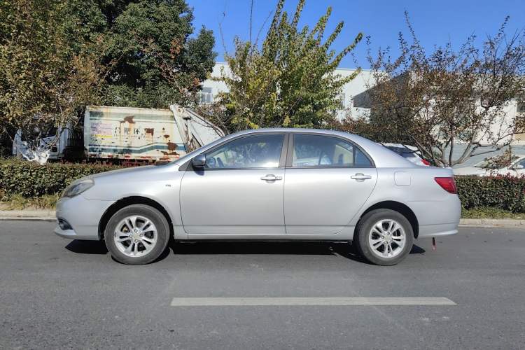 Used BYD F3 2014 1.5L Automatic Luxury Model Exterior 5