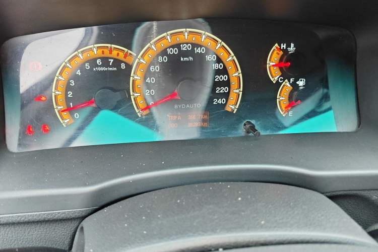 Used BYD F3 2014 1.5L Manual Luxury Model Odometer Close Up