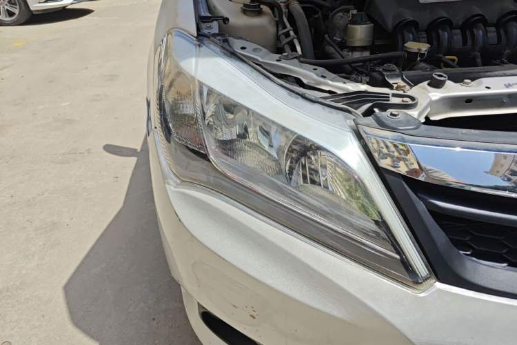 Used BYD F3 2014 1.5L Manual Luxury Model Right Front Headlight