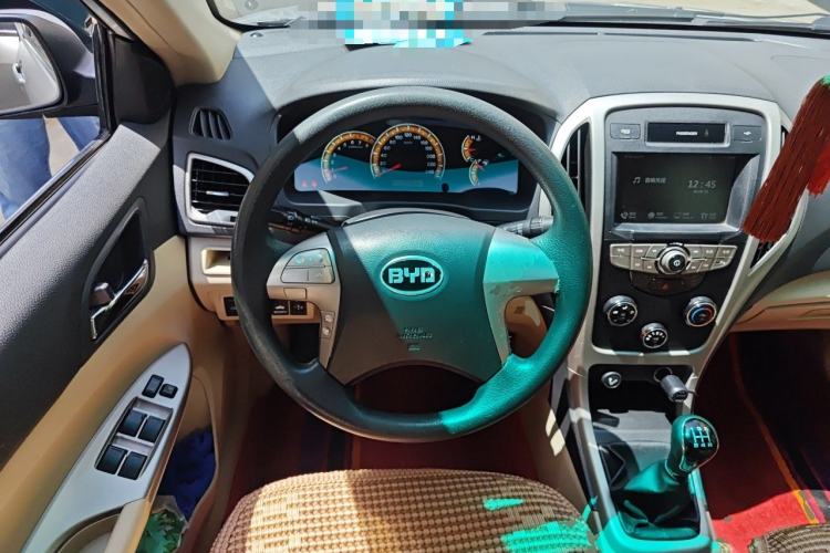 Used BYD F3 2014 1.5L Manual Luxury Model Steering Wheel