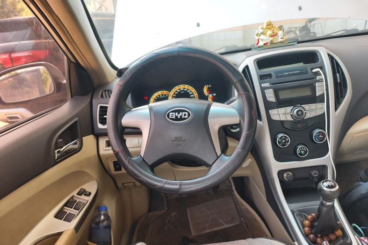 Used BYD F3 2014 1.5L Manual Luxury Model Steering Wheel