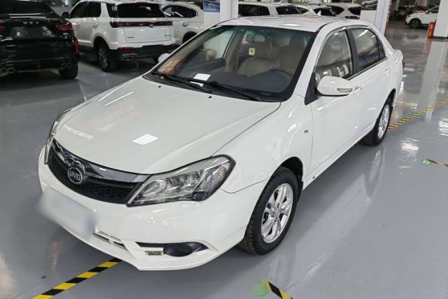 BYD F3 2014 1.5L Manual Luxury Model مستعملة