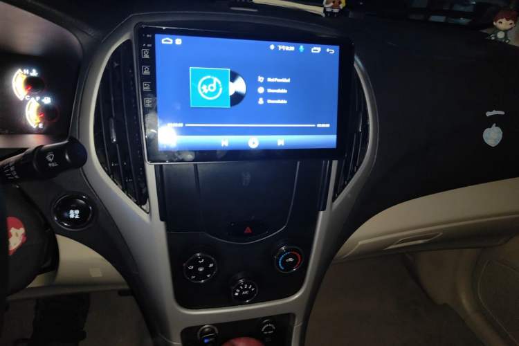 Used BYD F3 2014 1.5L Manual Luxury Model Audio And AC Panel