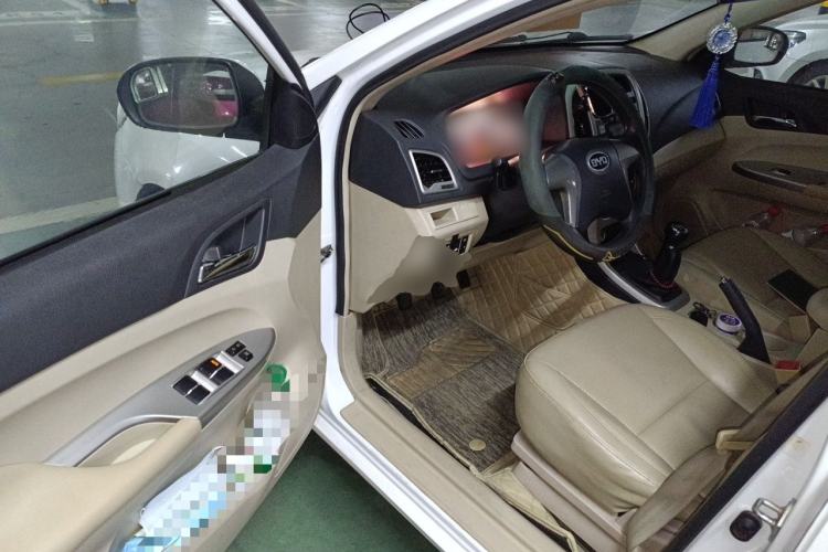 Used BYD F3 2014 1.5L Manual Luxury Model Driver Seat