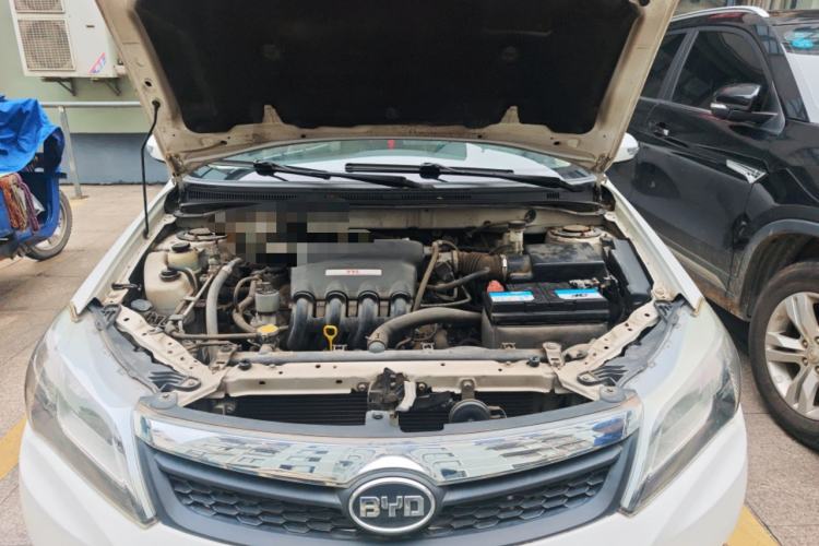 Used BYD F3 2014 1.5L Manual Luxury Model Engine Bay