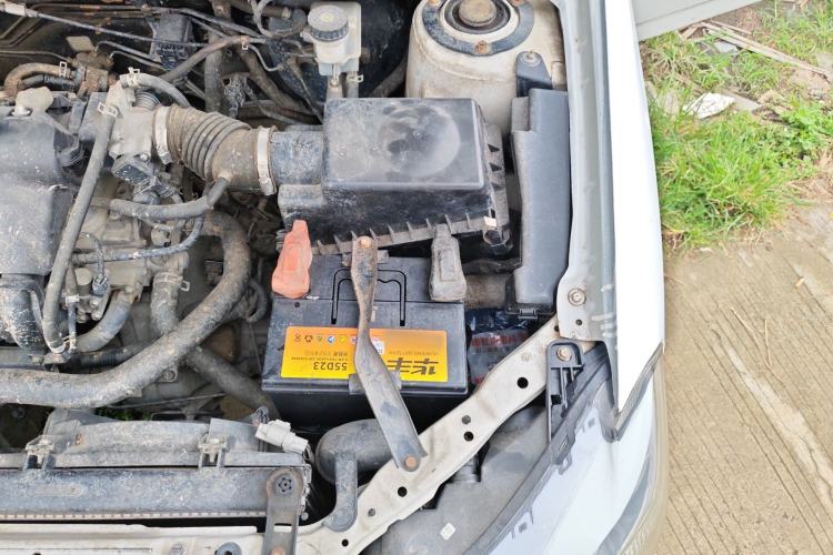 Used BYD F3 2014 1.5L Manual Luxury Model Engine Bay Left